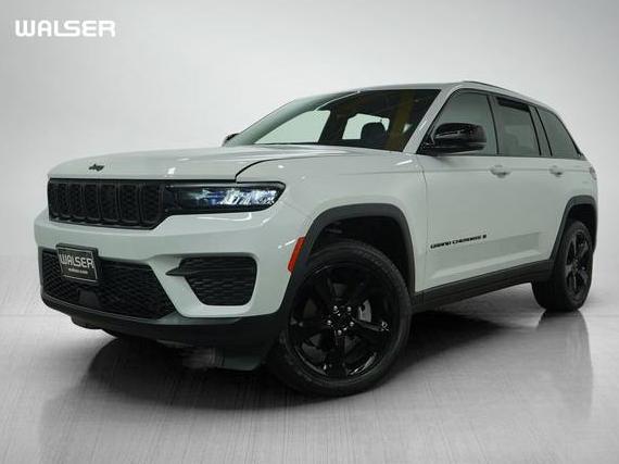 JEEP GRAND CHEROKEE 2024 1C4RJHAGXRC256270 image